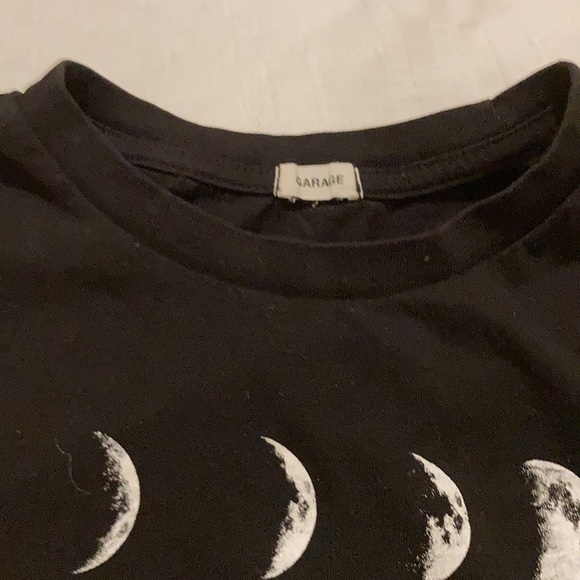 Garage brand - Cute crop moon tee 🌙 - Picture 2 of 2